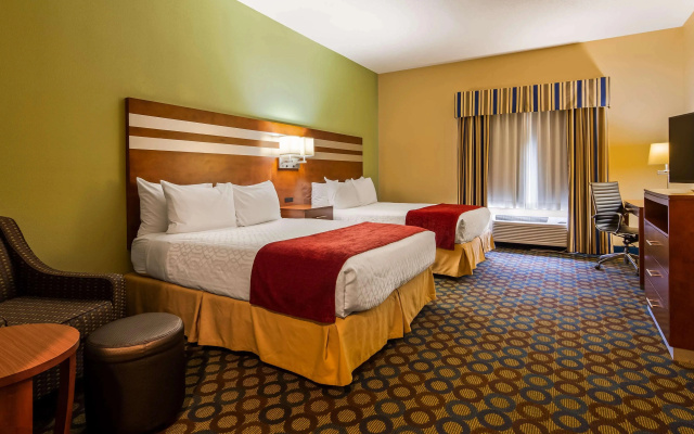 Spark by Hilton Troy Hotel 