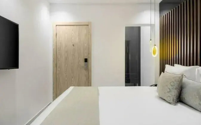 T9 Hotel and Apartments