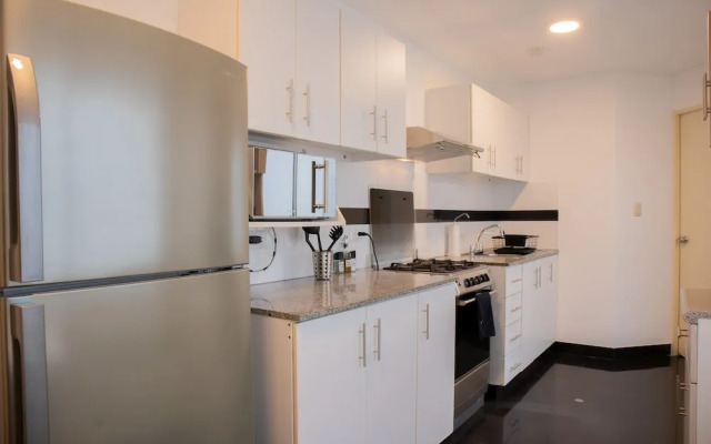 w Charming 3BR Apartment in Miraflores