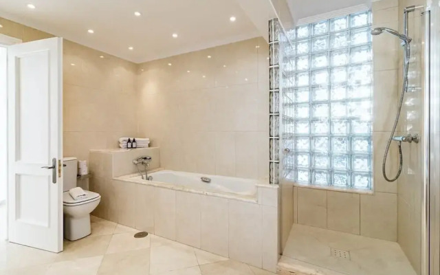 Jdg7-stunning Holiday Home 100 Meters From Beach