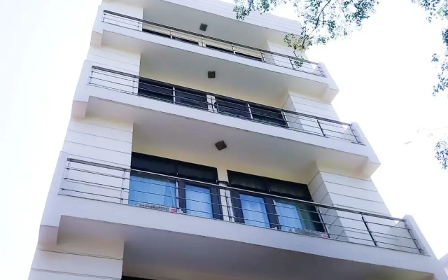 Roomshala 047 Hotel Jagannath