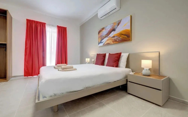 Elegant Sliema Penthouse, Panoramic Terrace