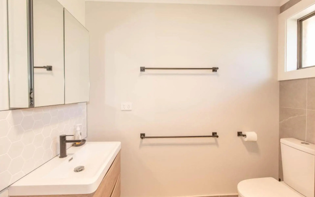 Eliza Lee 2 50 Gippsland Street