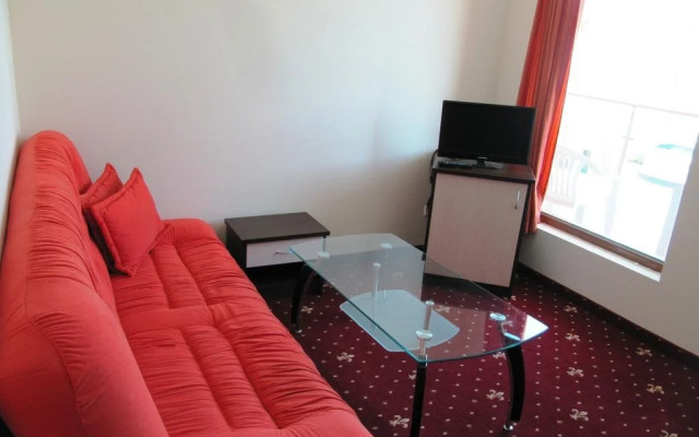 Maverick Hotel