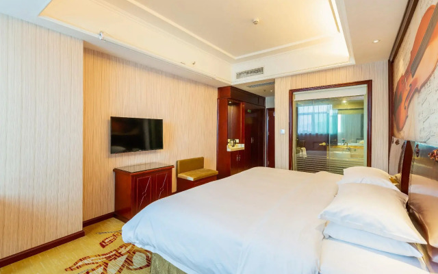 Vienna Hotel Shenzhen Guanlan Guanguang Road Fushikang Branch