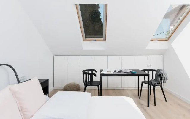 Chillax Apartments