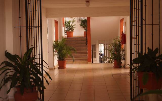 Отель Puerto Vallarta 2br condo Loma del Mar вид на фасад