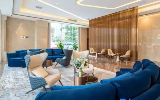 Yeste International Hotel (Guigang City Government Wanda Store)