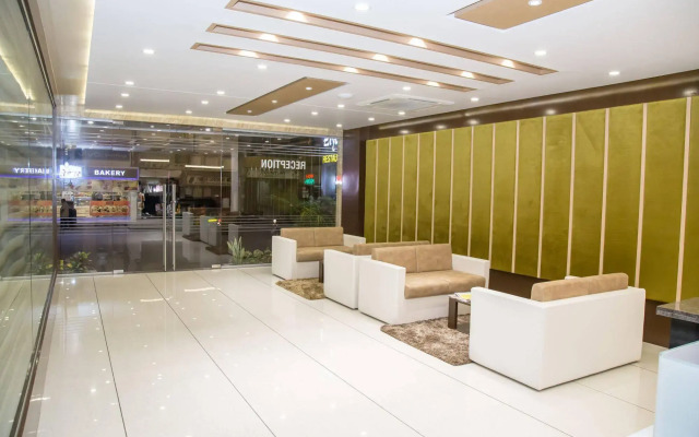 Hotel Orange International