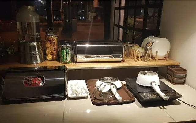 Chan Backpacker Hostel