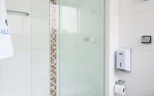 Moderno e com localização incrível