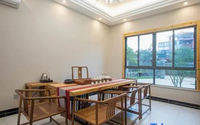 Zhihao Homestay