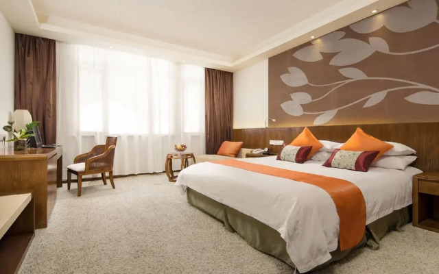 Julong Hotel