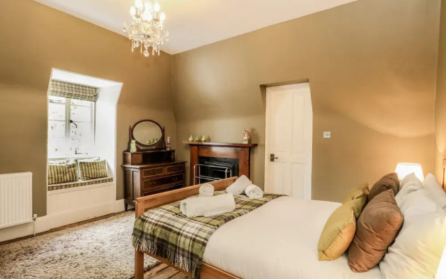 Bearnock Lodge