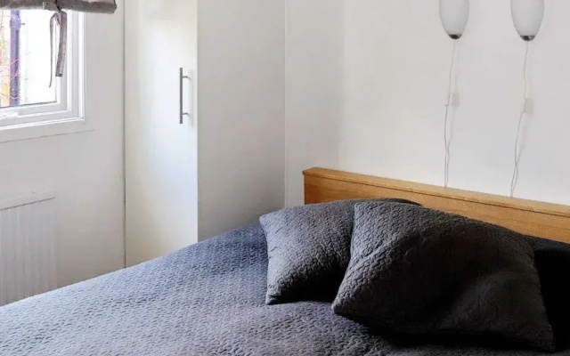 6 Person Holiday Home in Mellbystrand