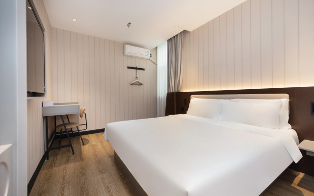 JI Hotel Shanghai Railway Station West Tianmu Road