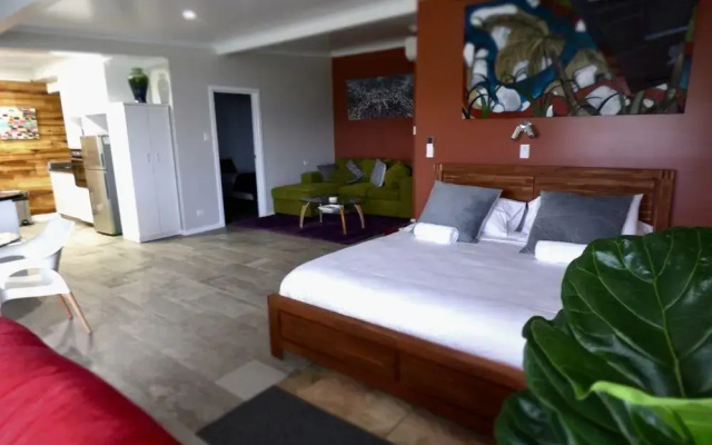 ArtHOUSE Beachfront Accommodation