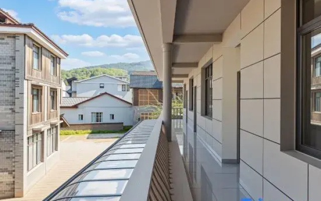 Qileyuan Homestay
