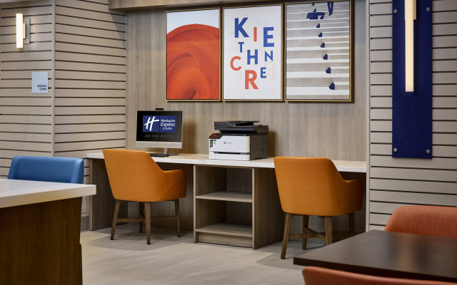 Holiday Inn Express and Suites Kitchener Southeast by IHG