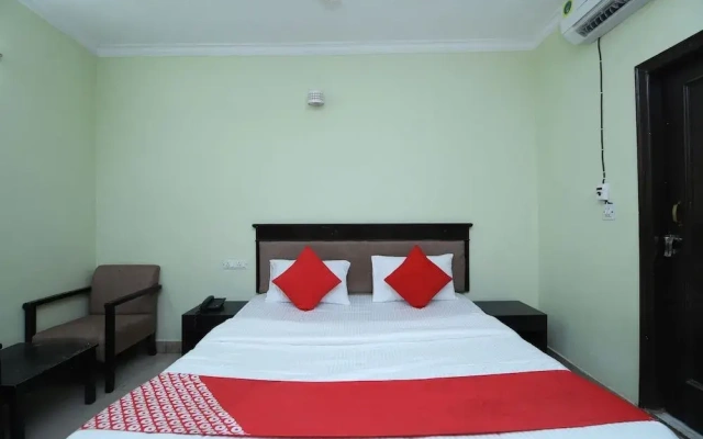 Oyo 41059 Hotel Satkar