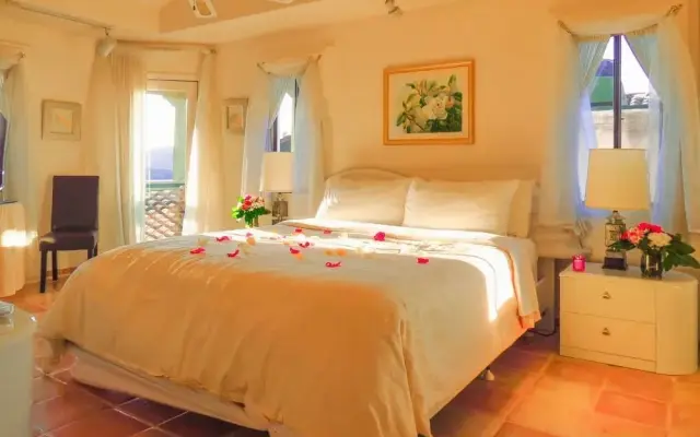 Topanga Canyon Inn B&B