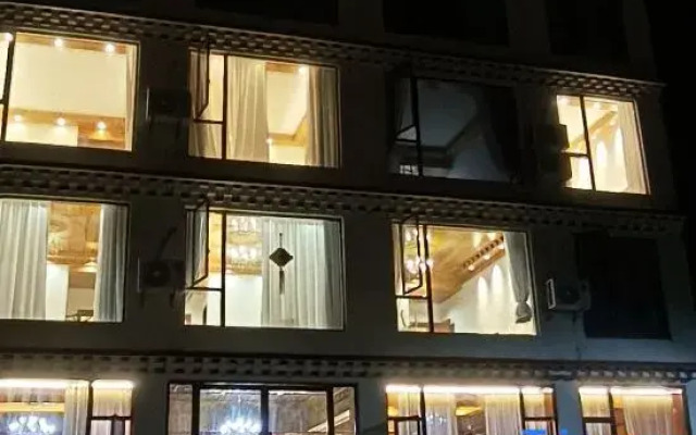 Yangqin • Zhuokang Vacation Apartment