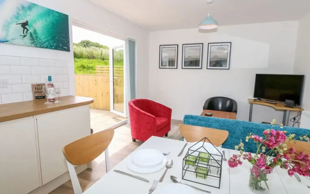 5 Yarmouth Cottages