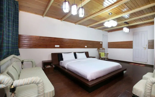 OYO 9346 Home Spacious 4BHK Valley View Fagu