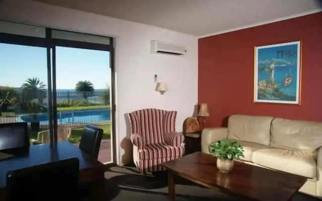 Whale Motor Inn