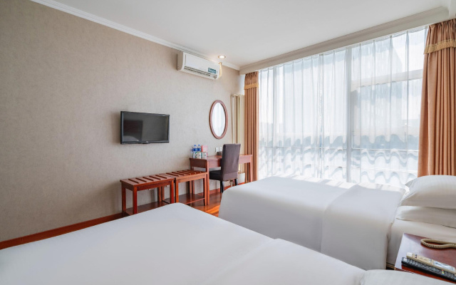 GreenTree Inn Beijing Changping Shahe Metro station Express Hotel