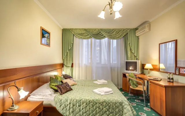 #514 OREKHOVO APARTMENTS near Tsaritsyno park
