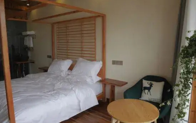 Mogan Mountain Small Douwu Inn