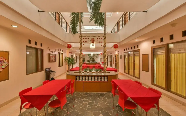 The Cherry Homes Hotel and Residence