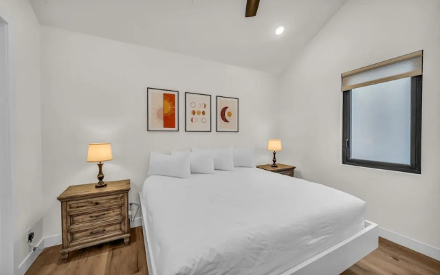 Desert Bungalow #h8 3 Bedroom Home