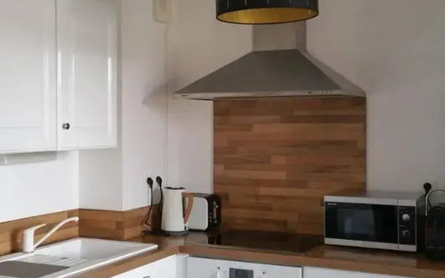 Apt 50m2 avec Balcon tout équipé proche d'Avignon