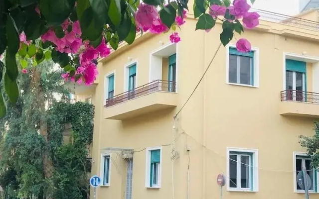 Filopappou Hill Apartment