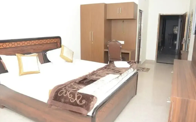 Hotel Subhadra