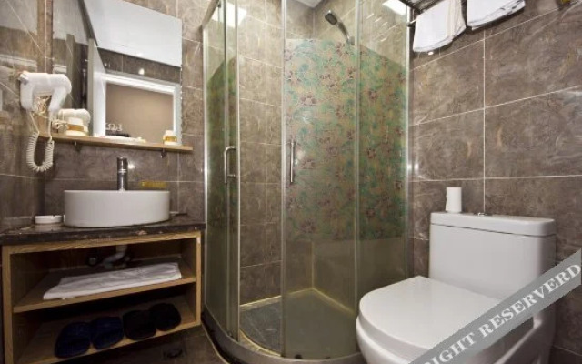 Fuzhou Pinyue Hotel