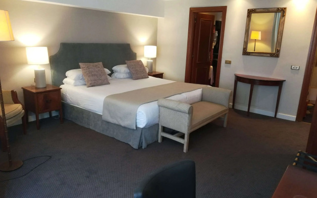 Hotel Avenue Louise Brussels - Trademark Collection by Wyndham