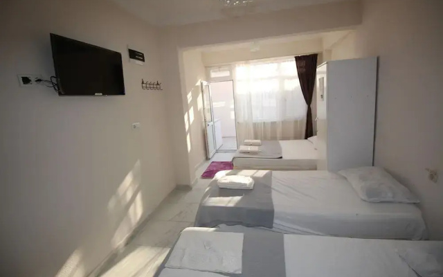 La Casa Pansiyon