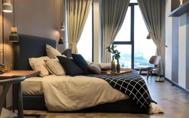 Expressionz Professional Suites by G Suites