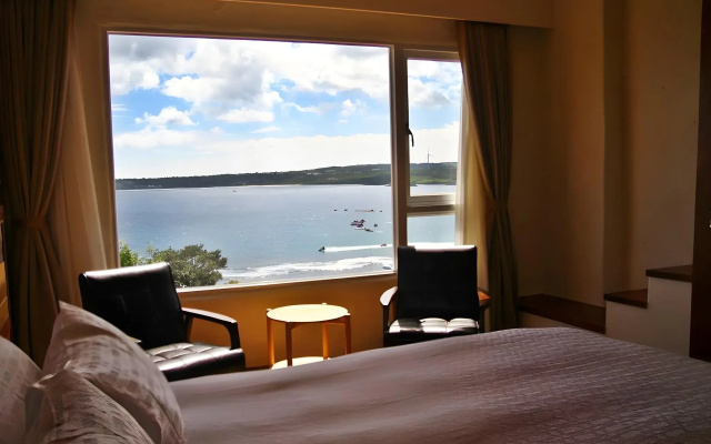 Just Hi Seaview B&B