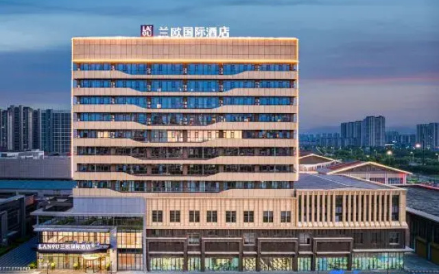 Lanou International Hotel (Funan Nanyang Avenue Outlets)