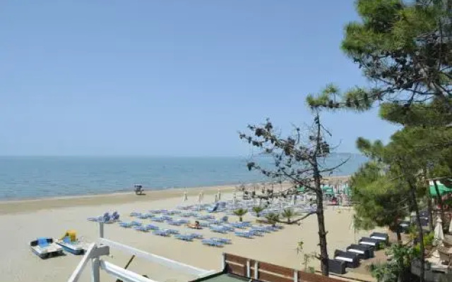 Vacation Rental Durres - 075