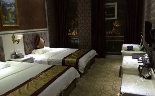 Yueting Business Hotel