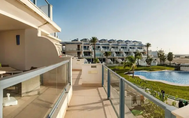 Livingtarifa Apartamento La Isla