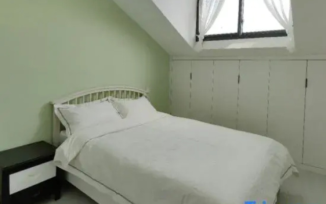 Guanyun Gelou Homestay
