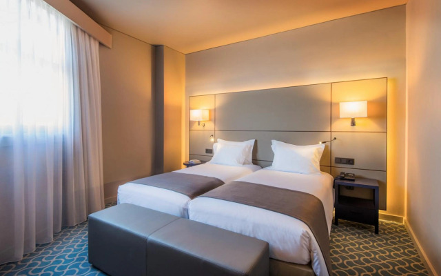 Hotel Dom Henrique Downtown