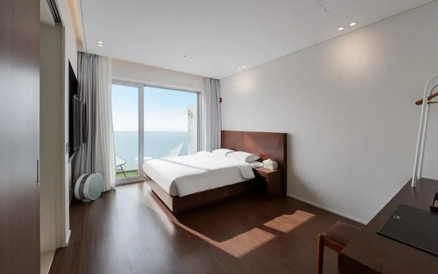 La Terrace Club Hotel n Villa