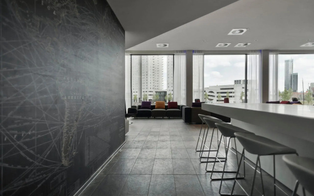 Haven Hotel Rotterdam, Curio Collection by Hilton